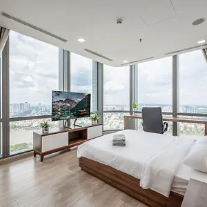 4* Aparthotel The Landmark 81 Luxury